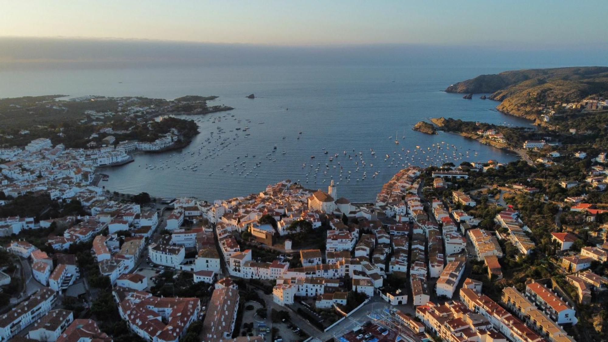 Hotel Boutique Es Blau Cadaques Exterior photo