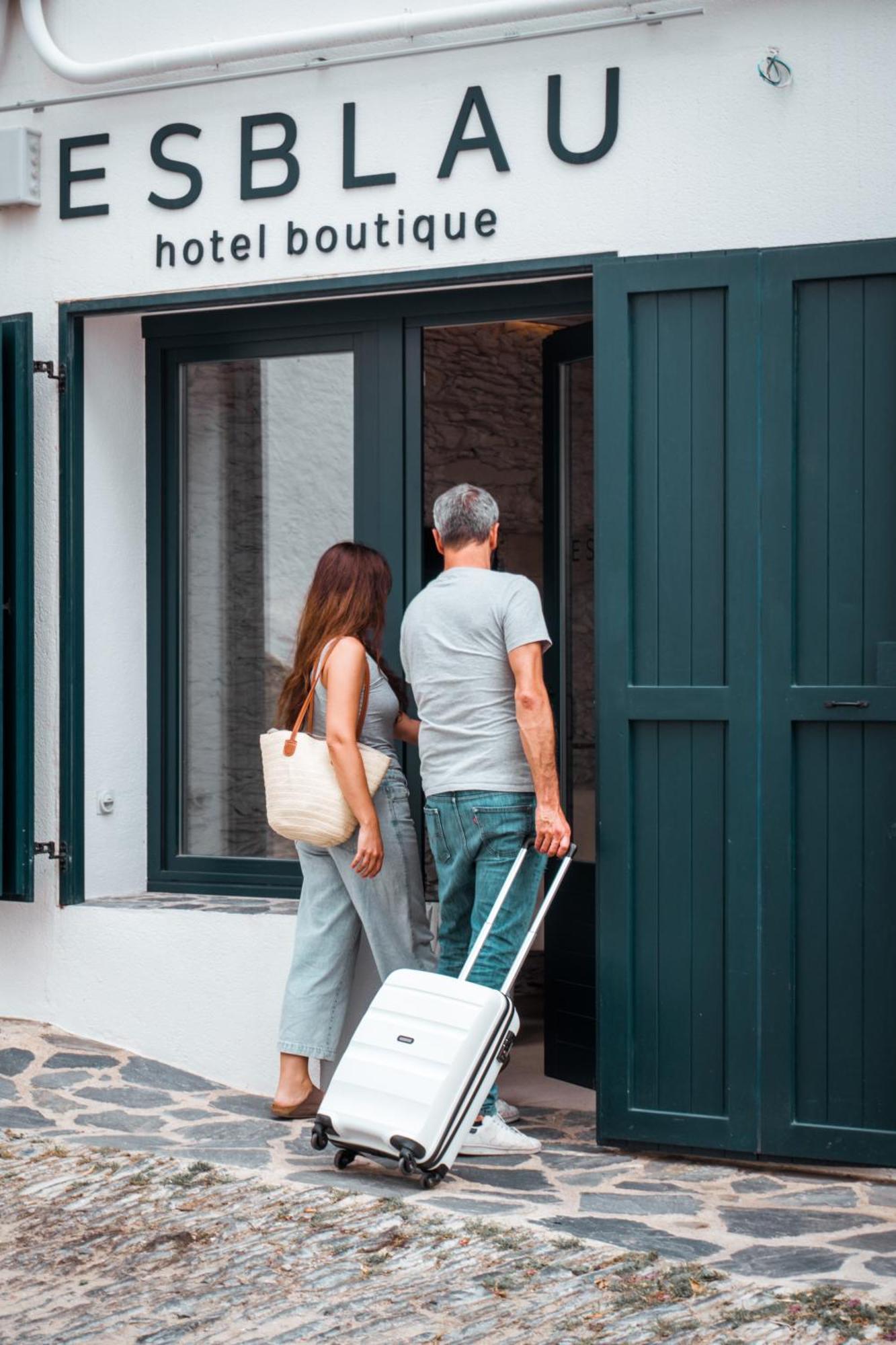 Hotel Boutique Es Blau Cadaques Exterior photo